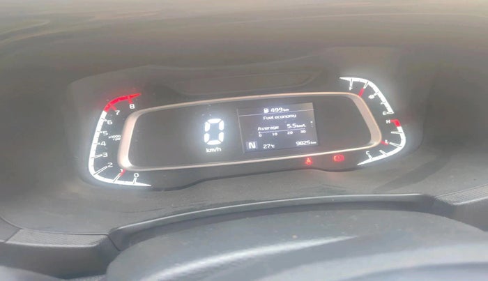 2022 KIA SONET HTK PLUS 1.0 IMT, Petrol, Manual, 9,825 km, interior