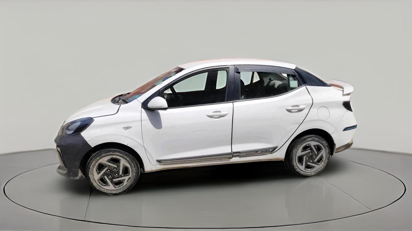 2023 Hyundai AURA S 1.2 CNG, CNG, Manual, 1,02,748 km, exterior
