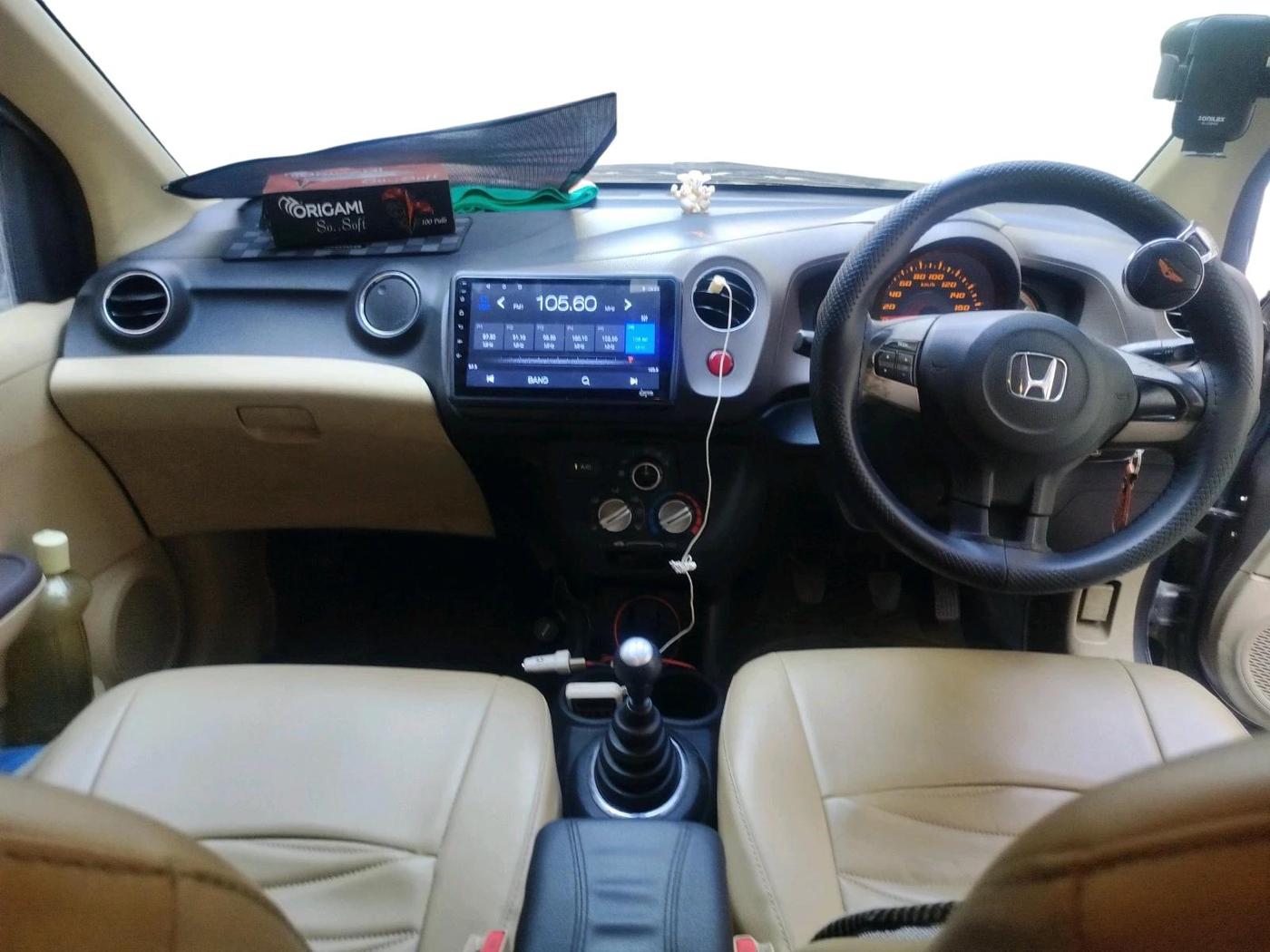 2014 Honda Amaze 1.2L I-VTEC S, Petrol, Manual, 76,466 km, interior