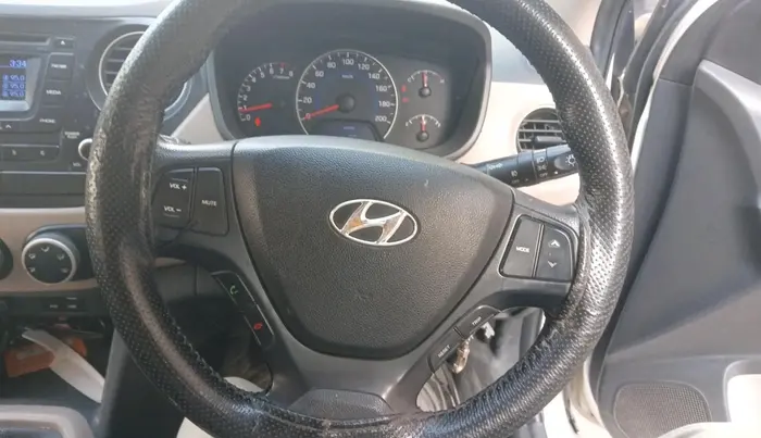 2016 Hyundai Grand i10 SPORTZ 1.2 KAPPA VTVT, Petrol, Manual, 71,429 km, interior