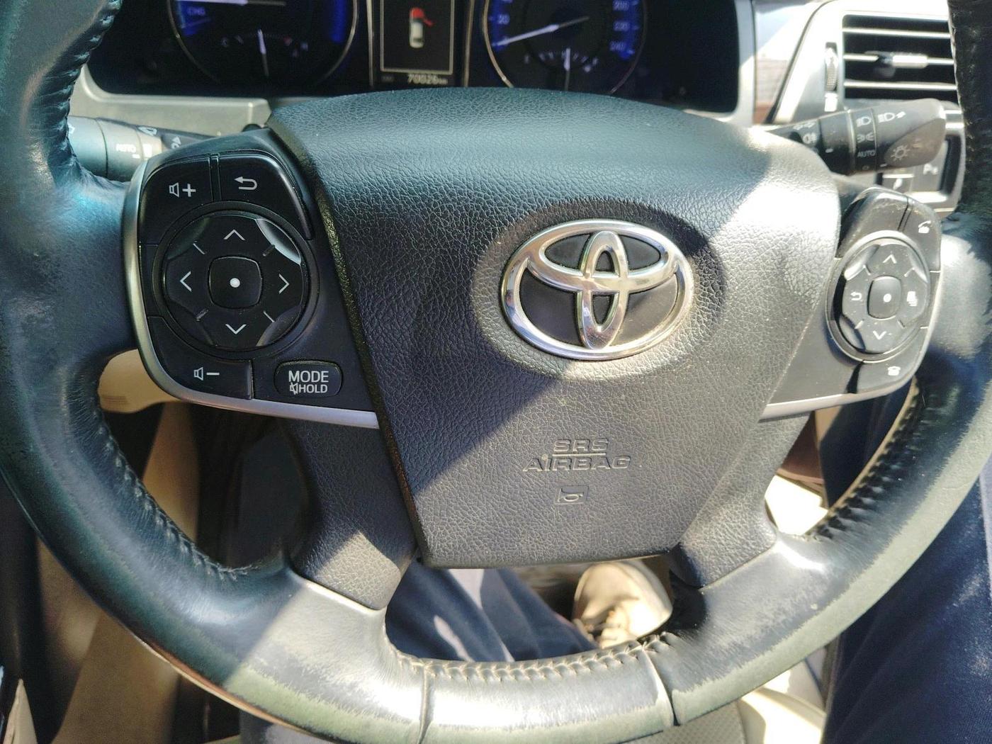 2016 Toyota Camry HYBRID, Hybrid, Automatic, 70,026 km, interior
