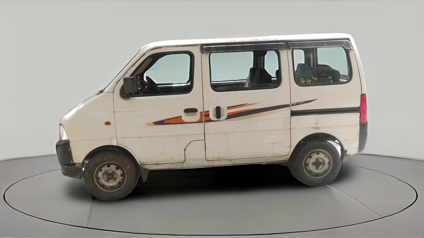 2018 Maruti Eeco 7 STR, CNG, Manual, 1,21,197 km, exterior