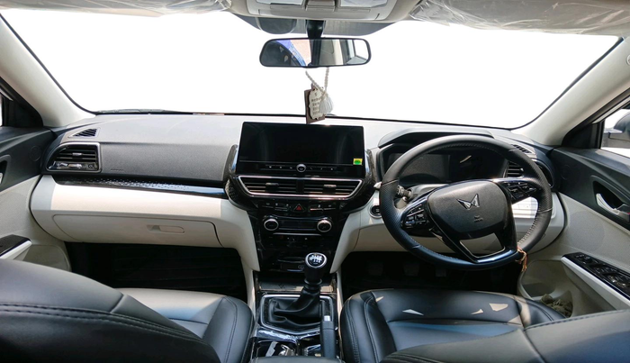 2024 Mahindra XUV 3XO AX5 1.2 L TCMPFi, Petrol, Manual, 12,249 km, interior