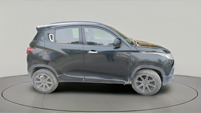 2016 Mahindra Kuv100 K6 D 6 STR, Diesel, Manual, 1,19,935 km, exterior