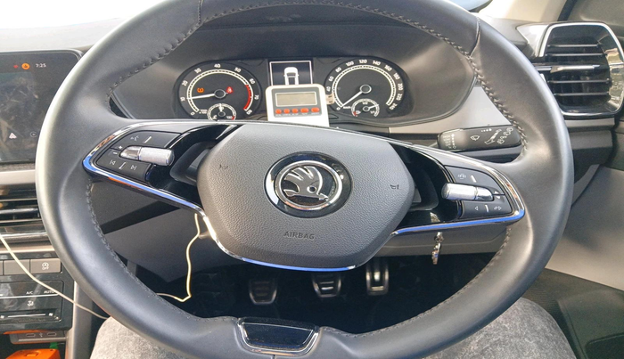 2025 Skoda KUSHAQ Sportline 1.0L TSI MT, Petrol, Manual, 7,955 km, interior