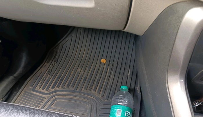 2020 Ford Ecosport TITANIUM 1.5L DIESEL, Diesel, Manual, 1,11,653 km, interior