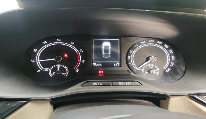 2022 Skoda SLAVIA AMBITION 1.0L TSI MT, Petrol, Manual, 25,020 km, interior