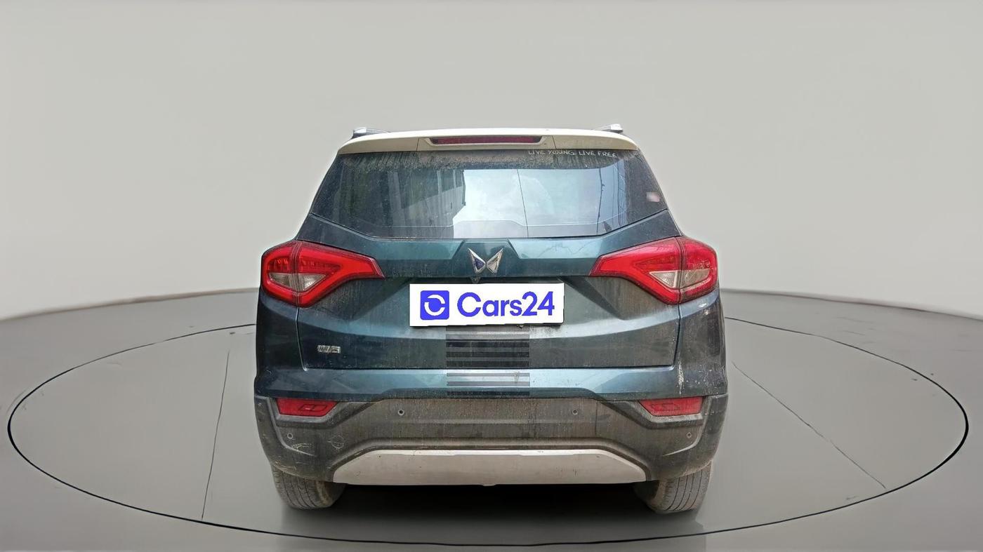 2020 Mahindra XUV300 W4 1.2 PETROL, Petrol, Manual, 88,754 km, exterior