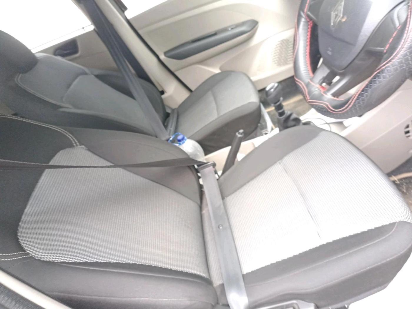 2025 Renault TRIBER Authentic, Petrol, Manual, 11,414 km, interior