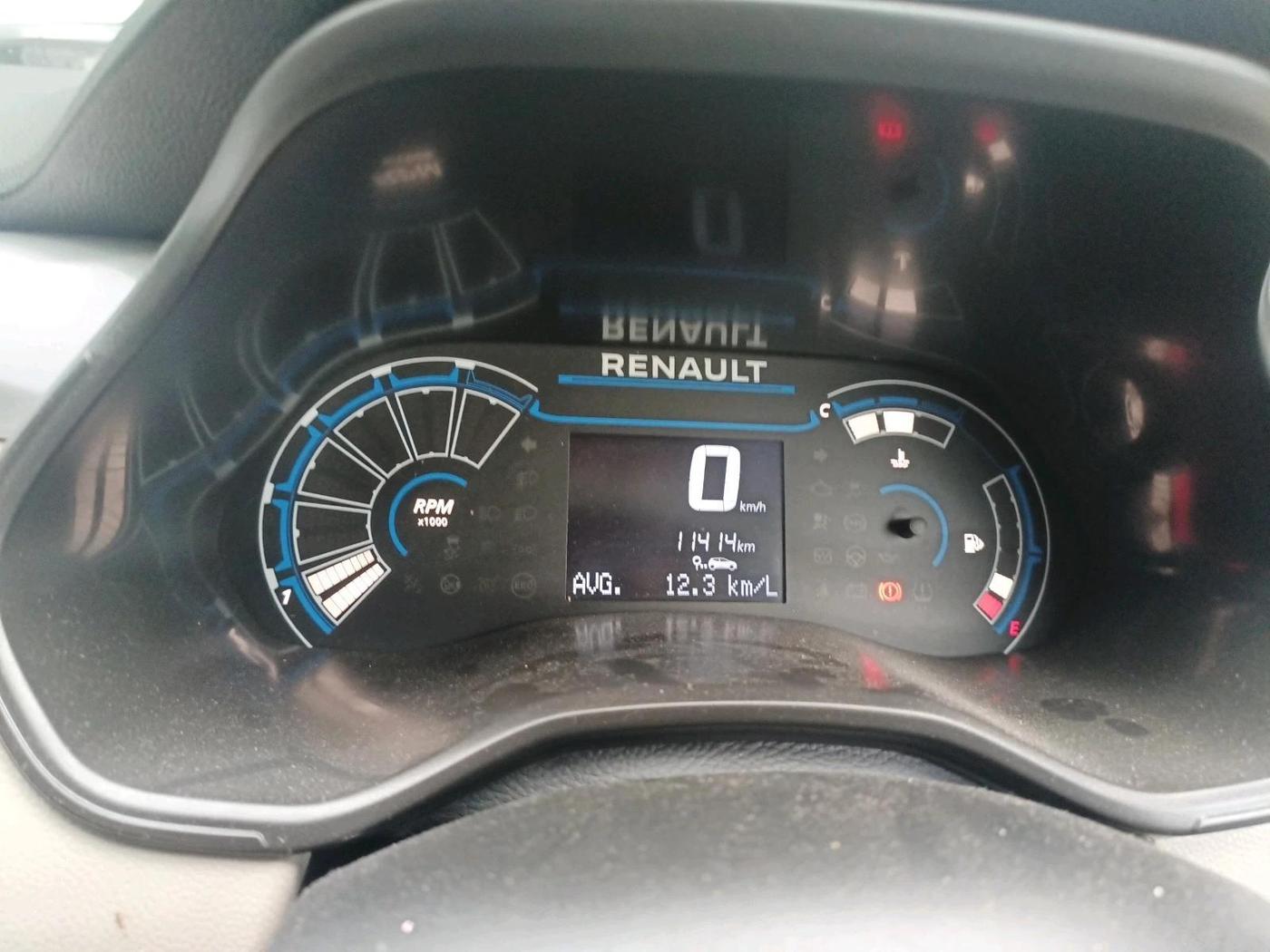 2025 Renault TRIBER Authentic, Petrol, Manual, 11,414 km, interior