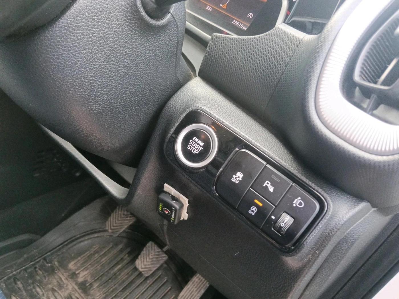 2025 KIA SONET HTK Plus (O) 1.2 Petrol MT, CNG, Manual, 23,515 km, interior