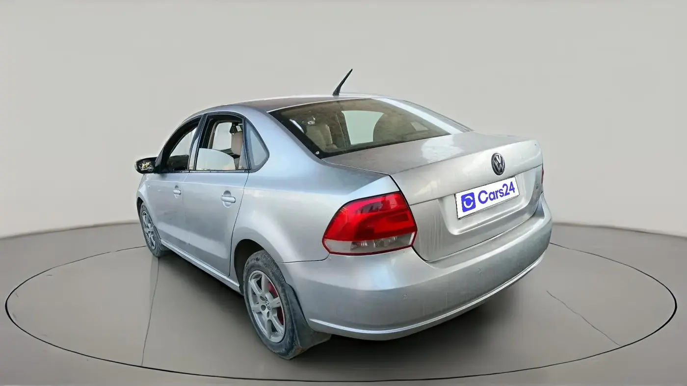 2014 Volkswagen Vento HIGHLINE 1.2 TSI, Petrol, Manual, 68,080 km, exterior
