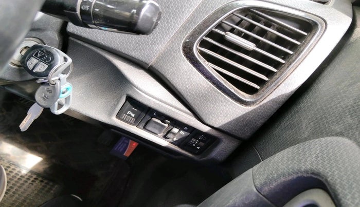 2018 Maruti Vitara Brezza ZDI, Diesel, Manual, 1,29,323 km, interior