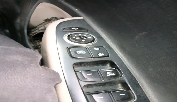 2019 Hyundai Xcent SX 1.2 (O), CNG, Manual, 57,320 km, interior