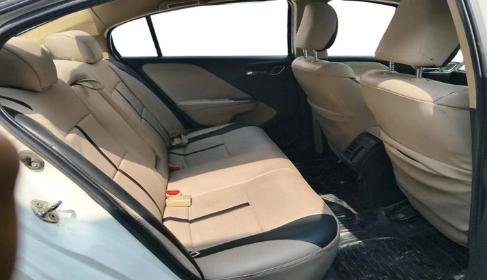 2017 Honda City 1.5L I-VTEC ZX CVT, Petrol, Automatic, 96,322 km, interior