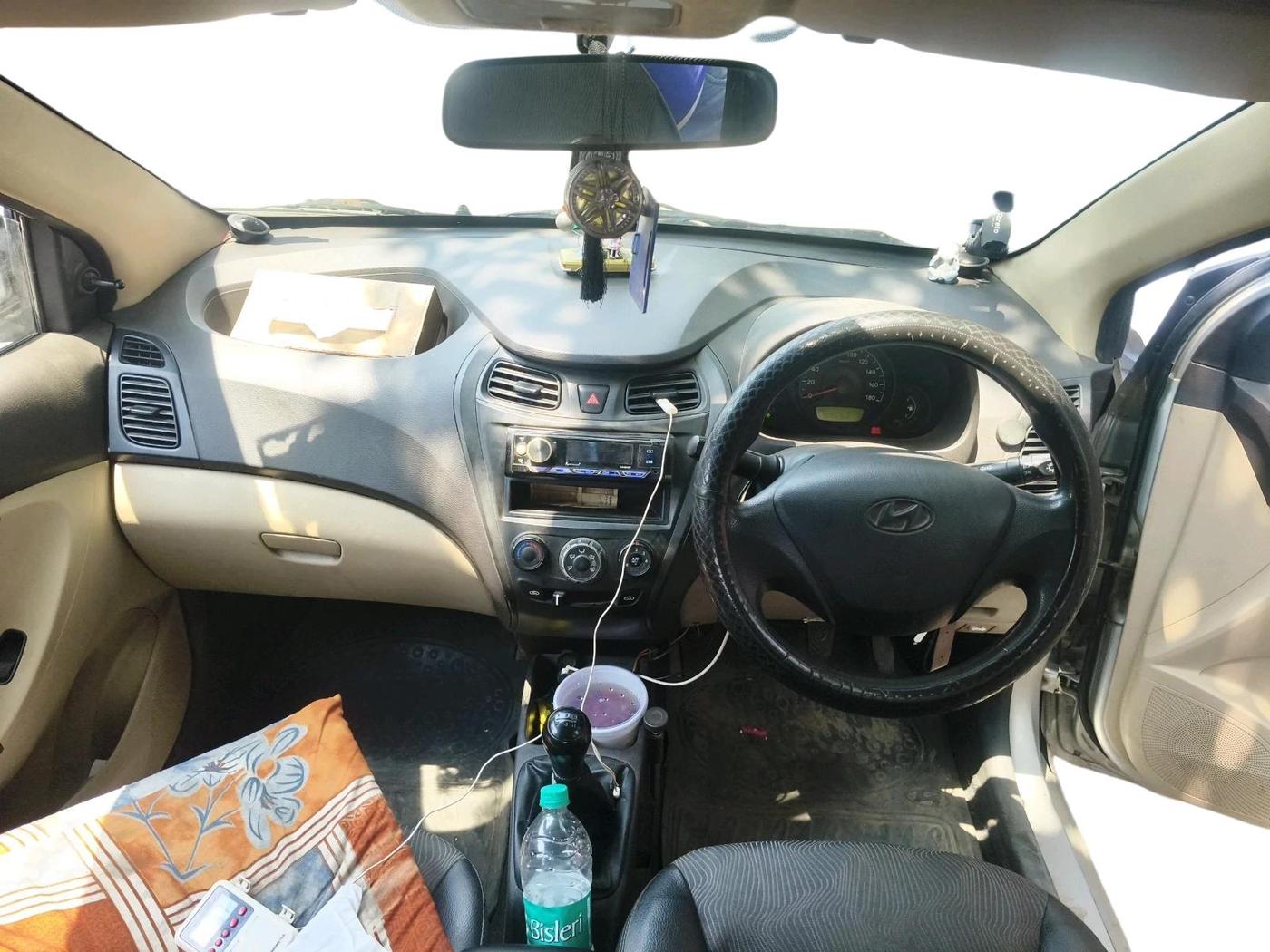 2012 Hyundai Eon ERA +, Petrol, Manual, 90,563 km, interior