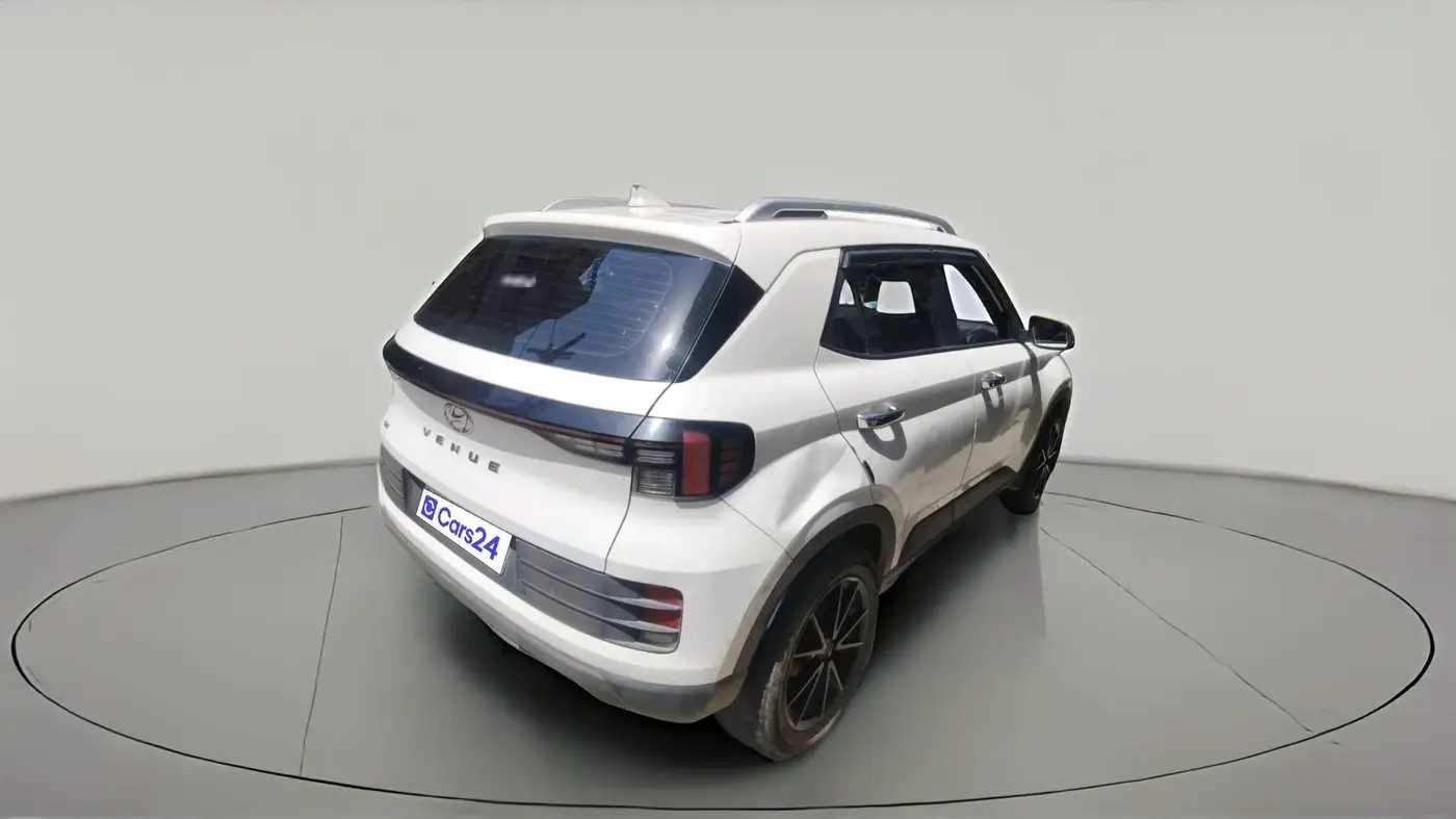 2023 Hyundai VENUE SX 1.2 PETROL, Petrol, Manual, 65,105 km, exterior