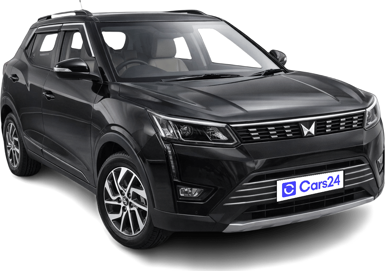 2022 Mahindra XUV300 - SUV - Petrol - Manual - ₹8.11 lakh