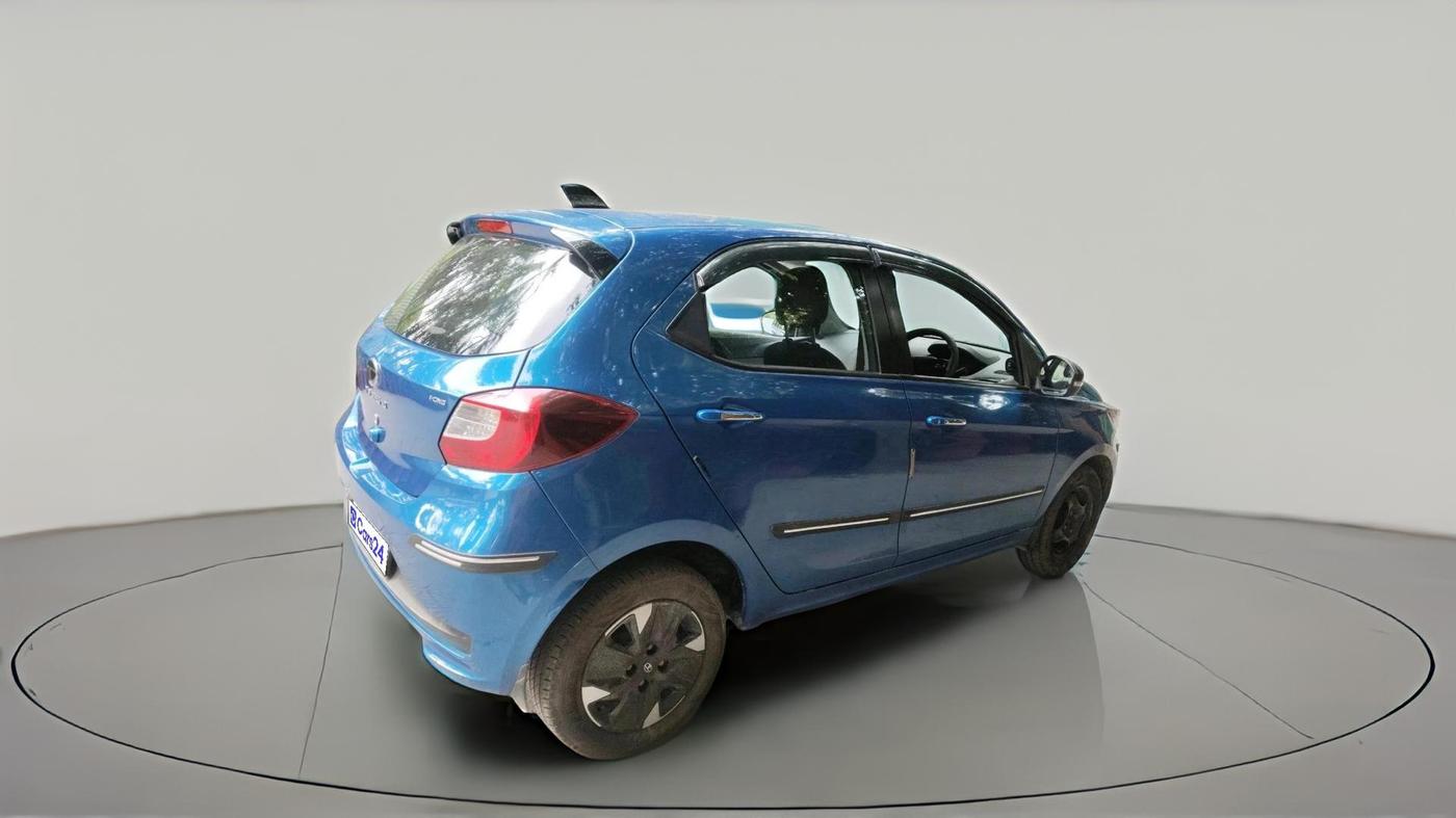 2025 Tata Tiago XZA iCNG, CNG, Automatic, 20,264 km, exterior