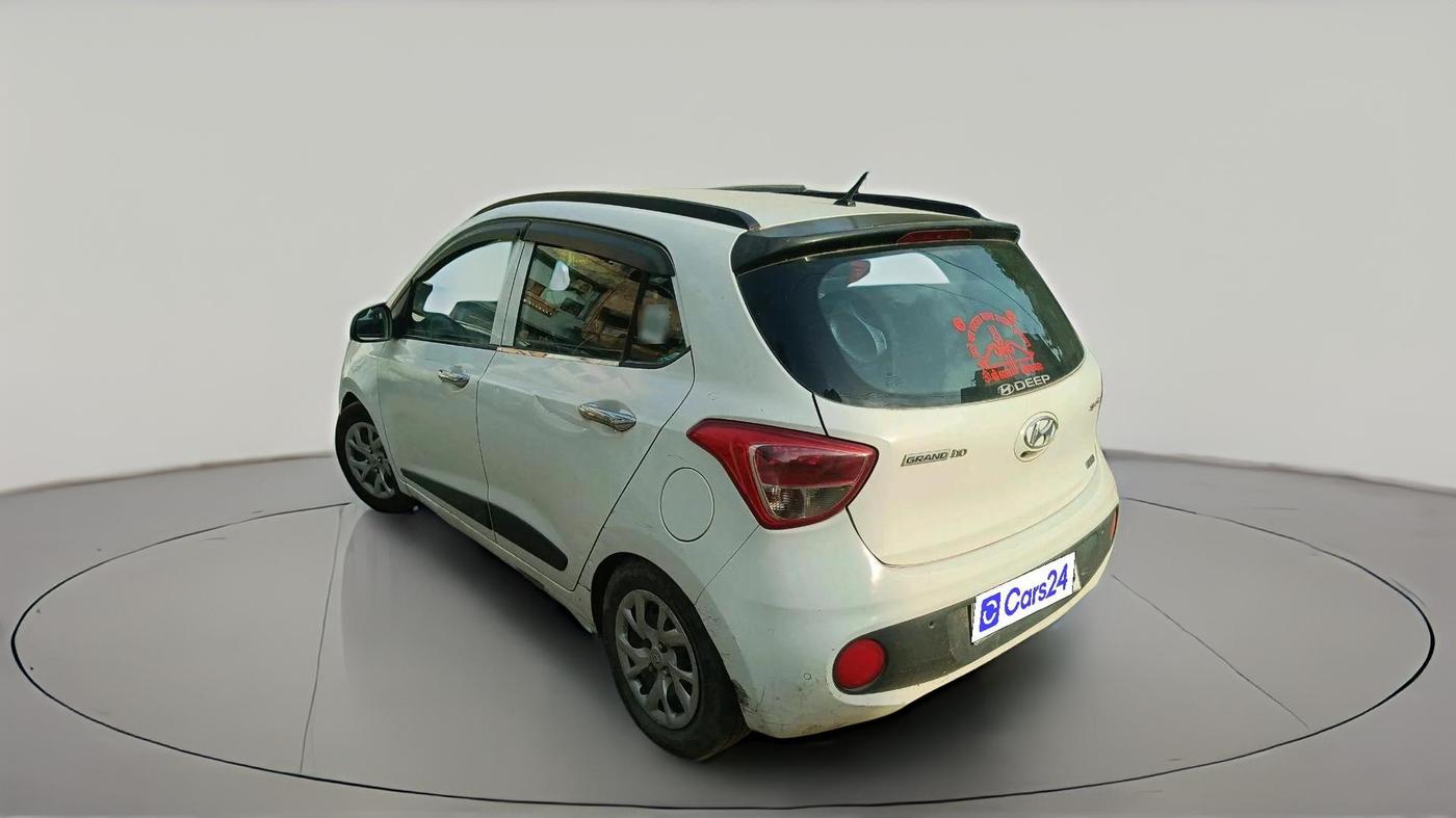 2018 Hyundai Grand i10 SPORTZ (O) 1.2 KAPPA VTVT, CNG, Manual, 68,388 km, exterior
