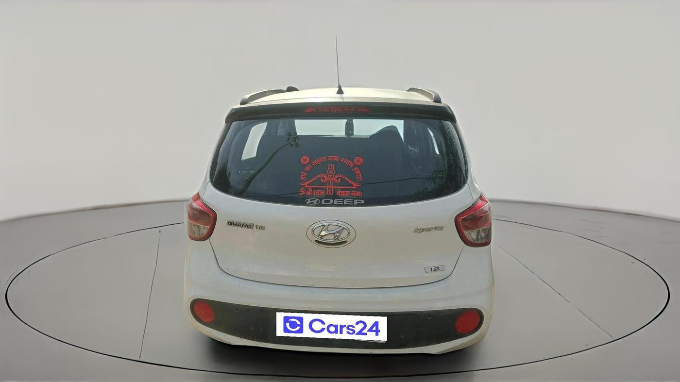 2018 Hyundai Grand i10 SPORTZ (O) 1.2 KAPPA VTVT, CNG, Manual, 68,388 km, exterior