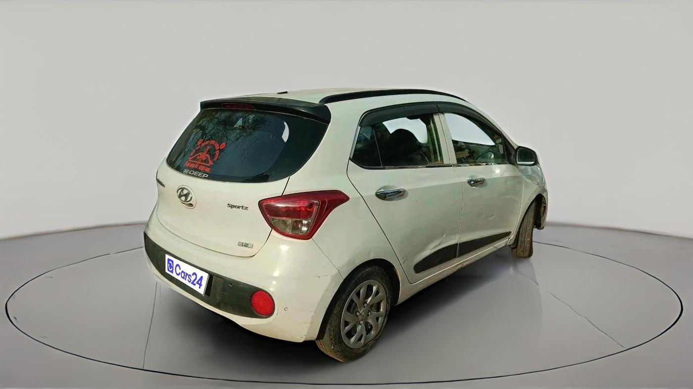2018 Hyundai Grand i10 SPORTZ (O) 1.2 KAPPA VTVT, CNG, Manual, 68,388 km, exterior
