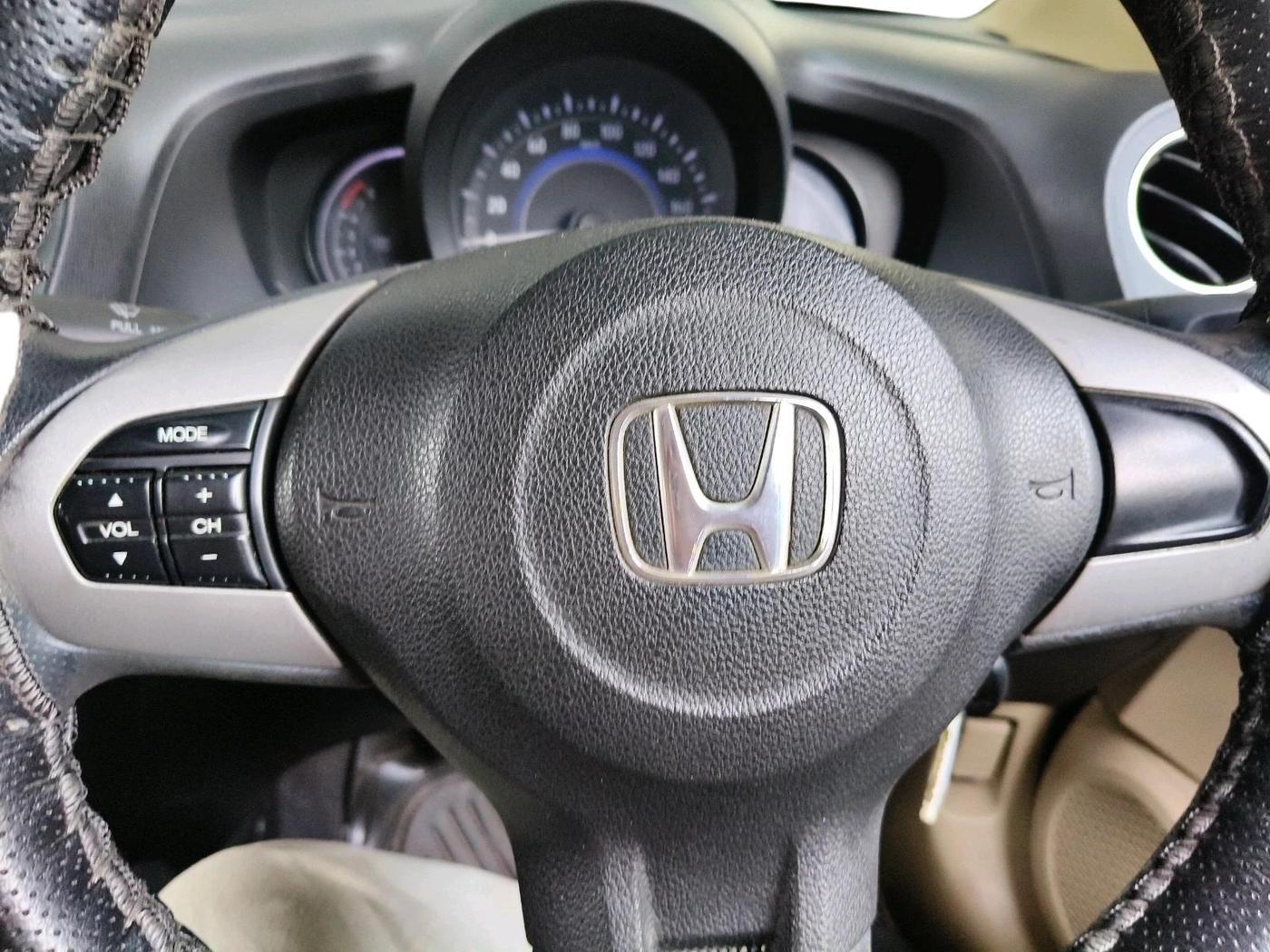 2015 Honda Amaze 1.2L I-VTEC S, Petrol, Manual, 64,269 km, interior