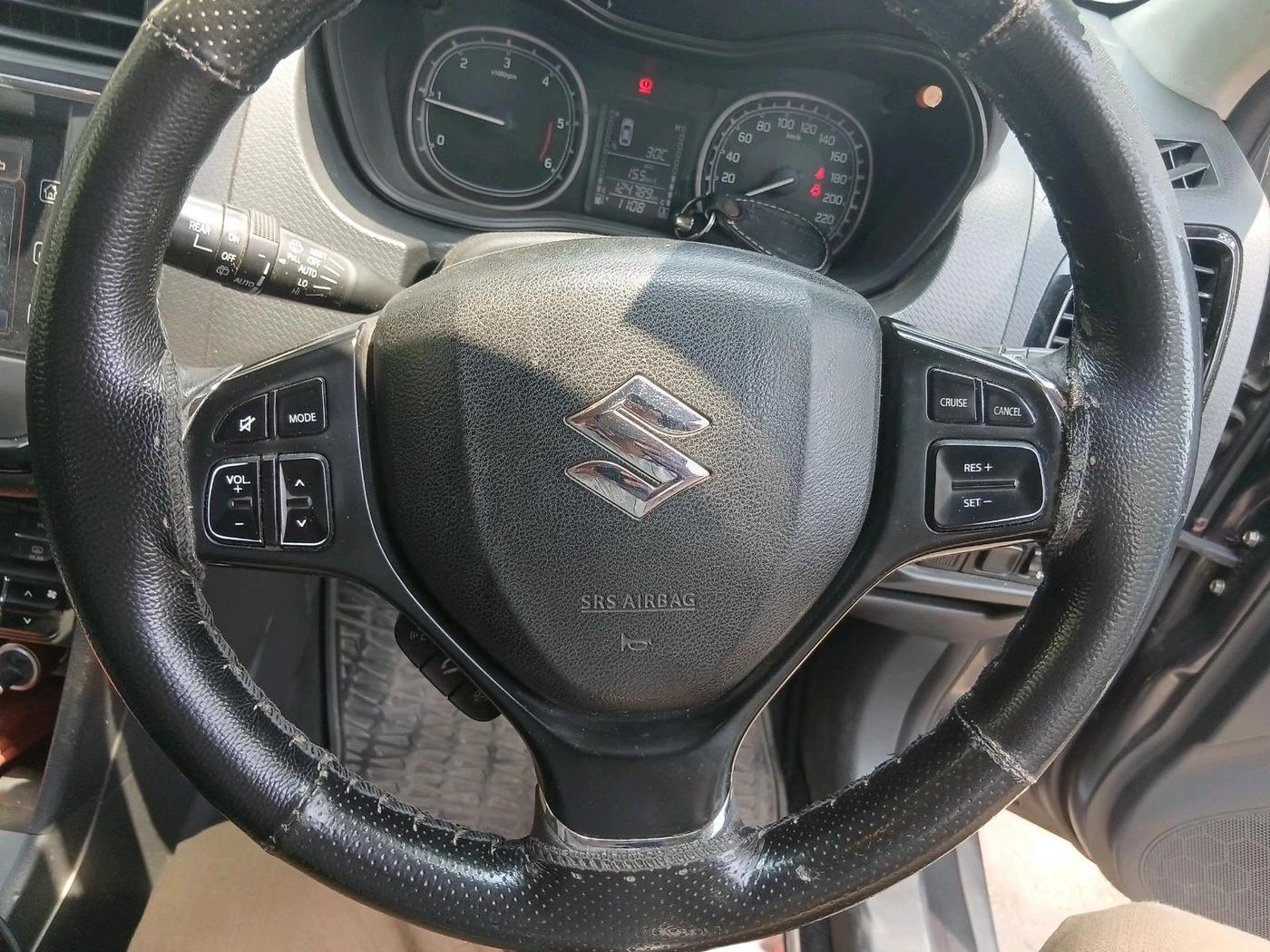 2016 Maruti Vitara Brezza ZDI PLUS, Diesel, Manual, 1,24,789 km, interior
