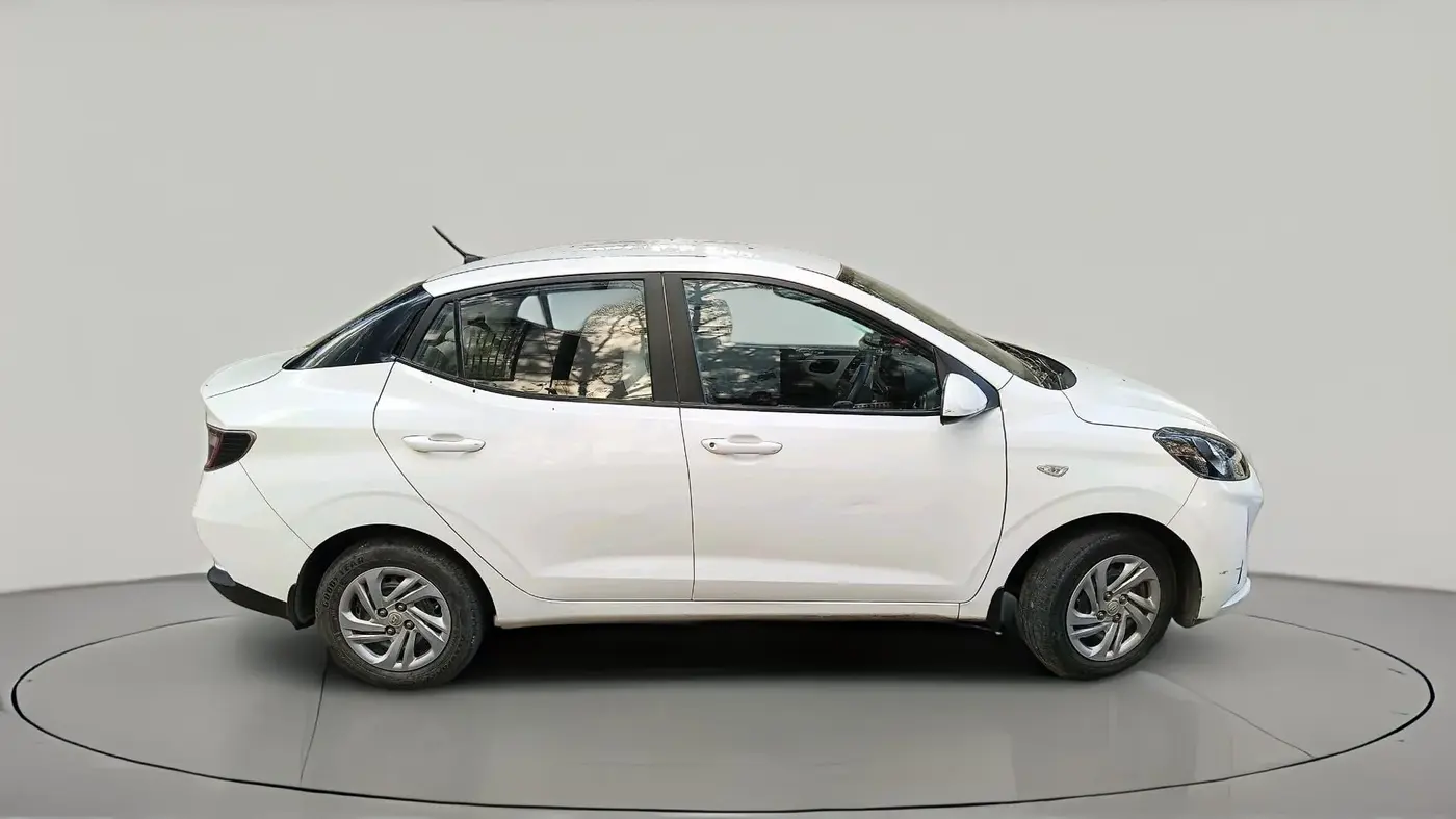 2022 Hyundai AURA S 1.2 CNG, CNG, Manual, 91,500 km, exterior