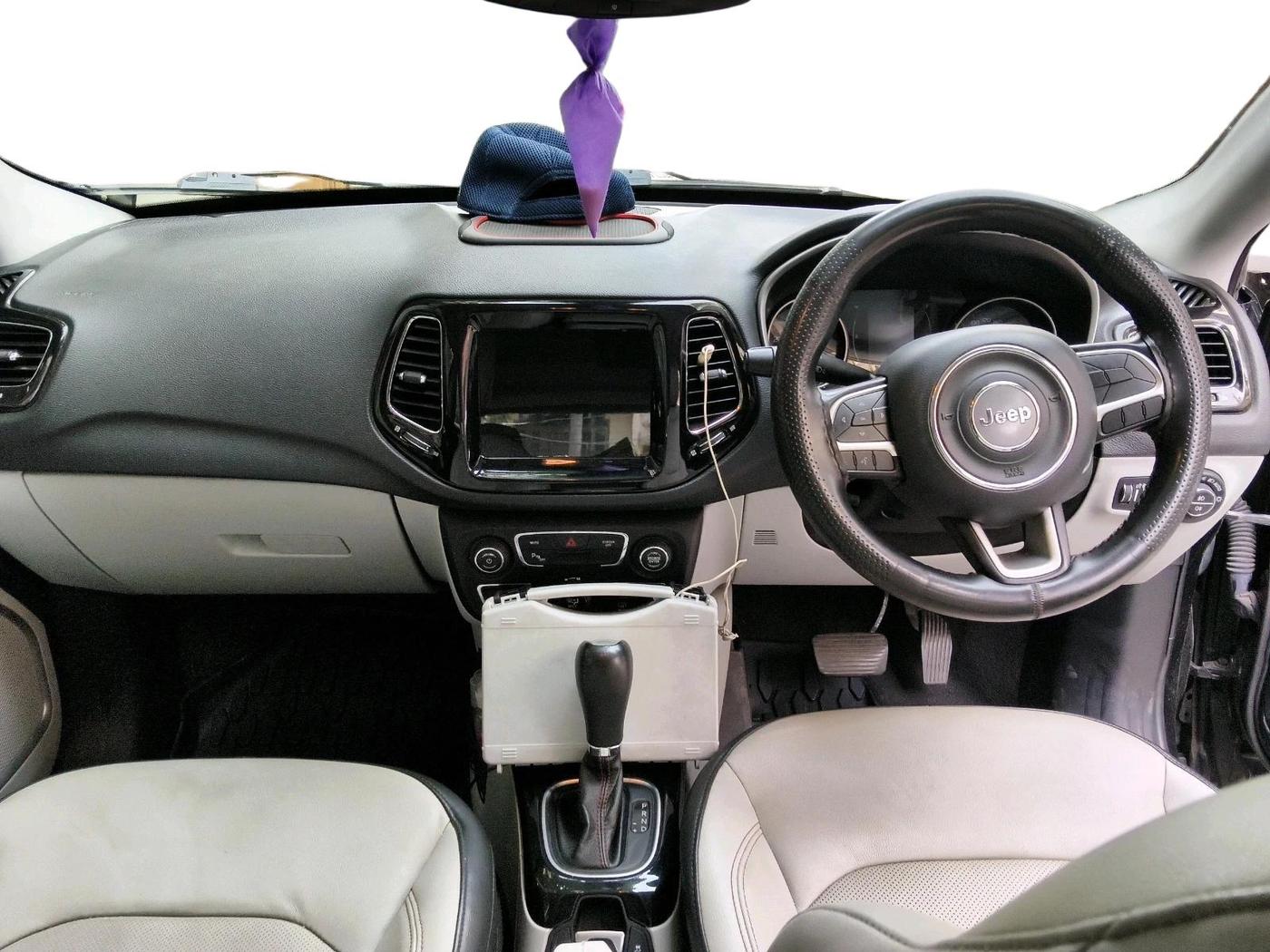 2019 Jeep Compass LIMITED PLUS PETROL AT, Petrol, Automatic, 67,184 km, interior