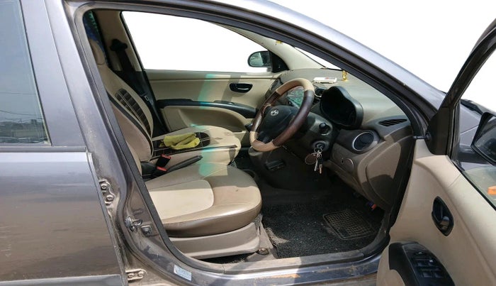 2015 Hyundai i10 MAGNA 1.1, Petrol, Manual, 36,192 km, interior