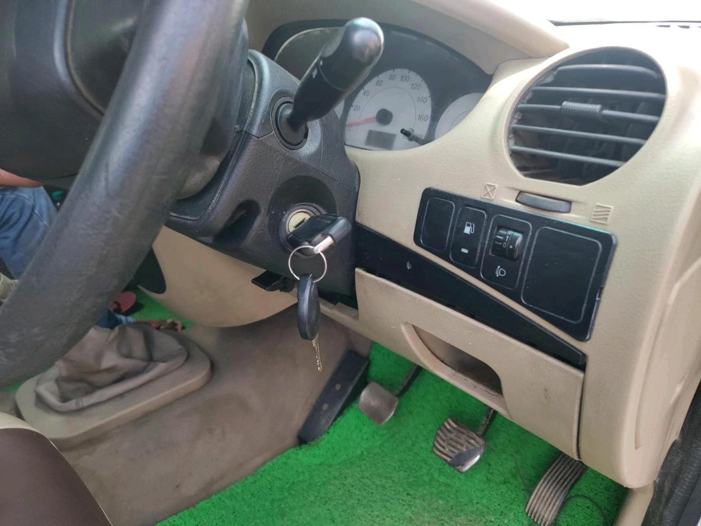 2019 Mahindra Xylo D2, Diesel, Manual, 70,423 km, interior