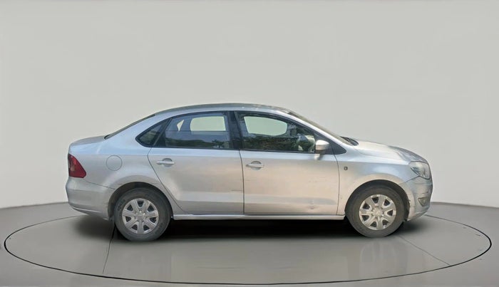 2013 Skoda Rapid AMBITION 1.6 MPI MT PLUS, Petrol, Manual, 74,932 km, exterior