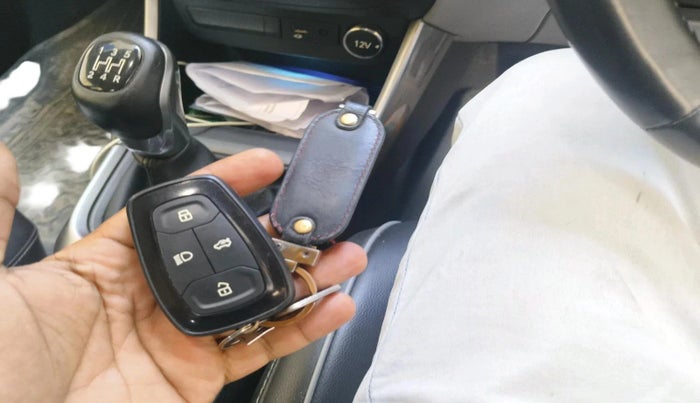 2020 Tata ALTROZ XZ PETROL, Petrol, Manual, 53,683 km, interior