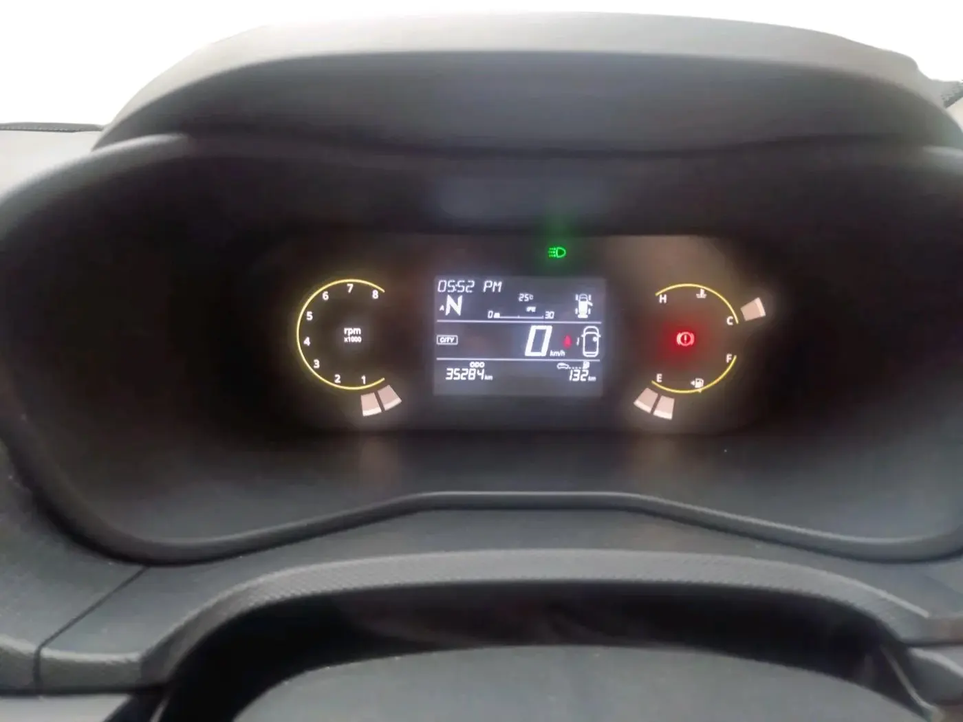 2024 Tata NEXON Smart Plus 1.2 Revotron 6 AMT, Petrol, Automatic, 35,284 km, interior