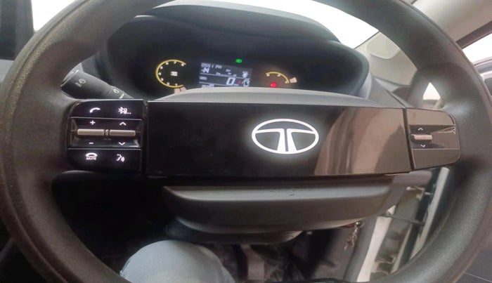 2024 Tata NEXON Smart Plus 1.2 Revotron 6 AMT, Petrol, Automatic, 35,284 km, interior
