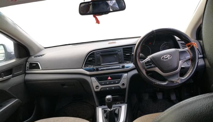 2016 Hyundai New Elantra 1.6 S MT DIESEL, Diesel, Manual, 92,000 km, interior