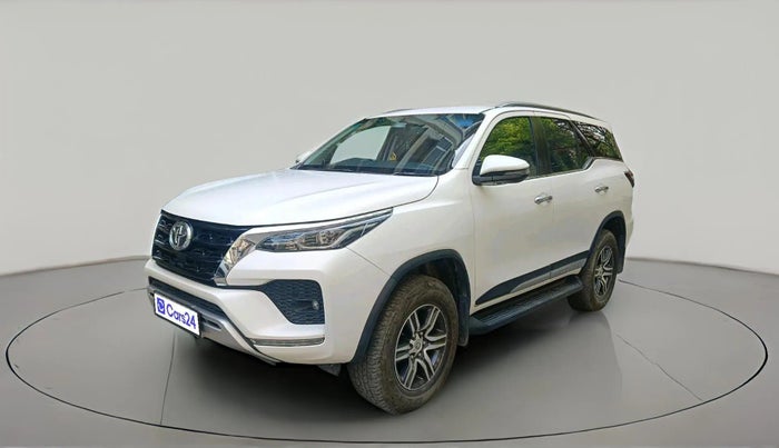 2023 Toyota Fortuner 4X2 AT 2.8 DIESEL, Diesel, Automatic, 32,098 km, exterior
