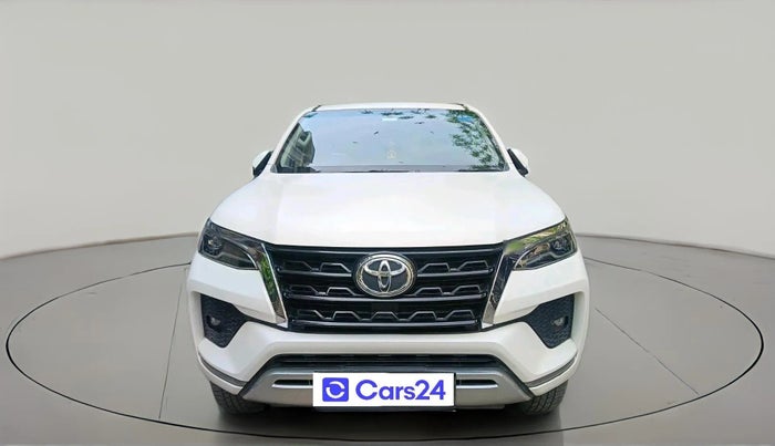 2023 Toyota Fortuner 4X2 AT 2.8 DIESEL, Diesel, Automatic, 32,098 km, exterior