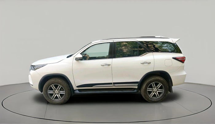 2023 Toyota Fortuner 4X2 AT 2.8 DIESEL, Diesel, Automatic, 32,098 km, exterior