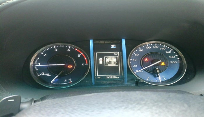 2023 Toyota Fortuner 4X2 AT 2.8 DIESEL, Diesel, Automatic, 32,098 km, interior