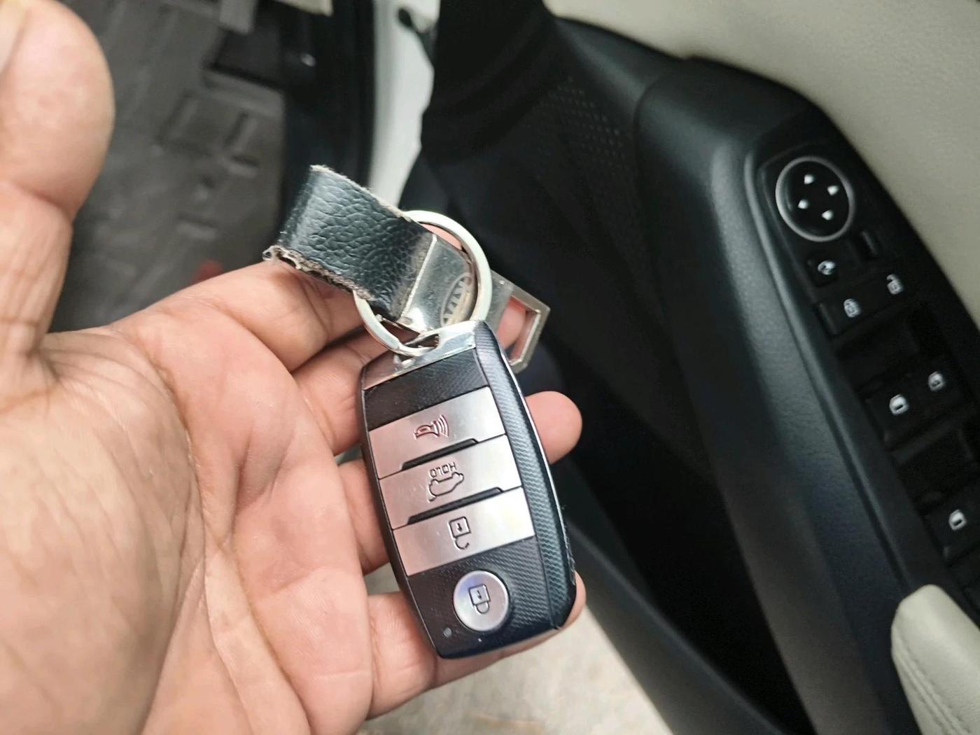 2020 KIA SELTOS HTX IVT 1.5 PETROL, Petrol, Automatic, 70,995 km, interior