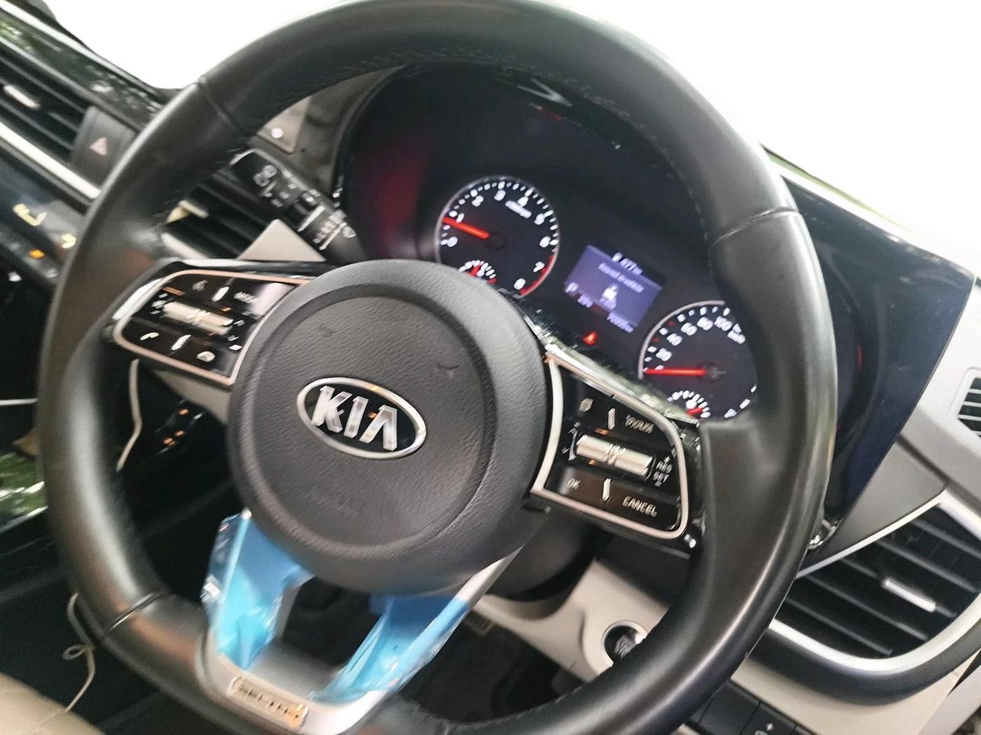 2020 KIA SELTOS HTX IVT 1.5 PETROL, Petrol, Automatic, 70,995 km, interior