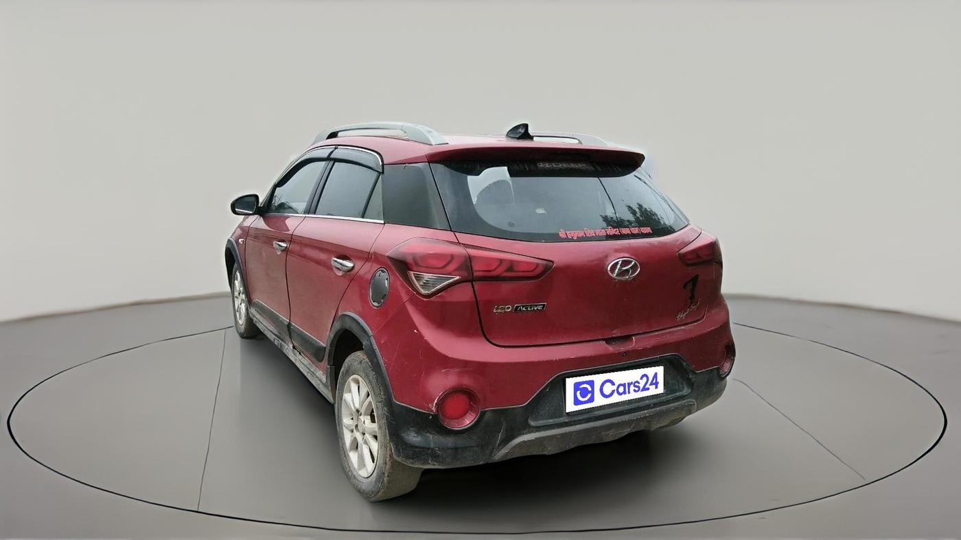 2015 Hyundai i20 Active 1.2 BASE, CNG, Manual, 1,43,856 km, exterior
