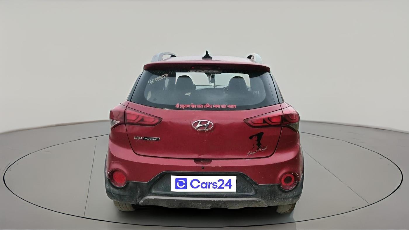 2015 Hyundai i20 Active 1.2 BASE, CNG, Manual, 1,43,856 km, exterior