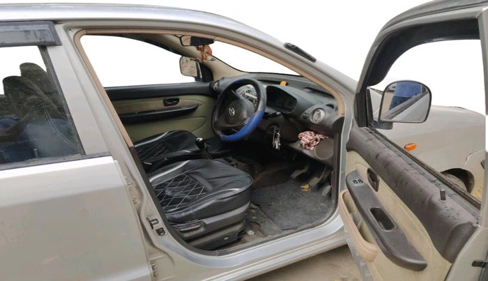 2011 Hyundai Santro Xing GL PLUS, Petrol, Manual, 71,032 km, interior