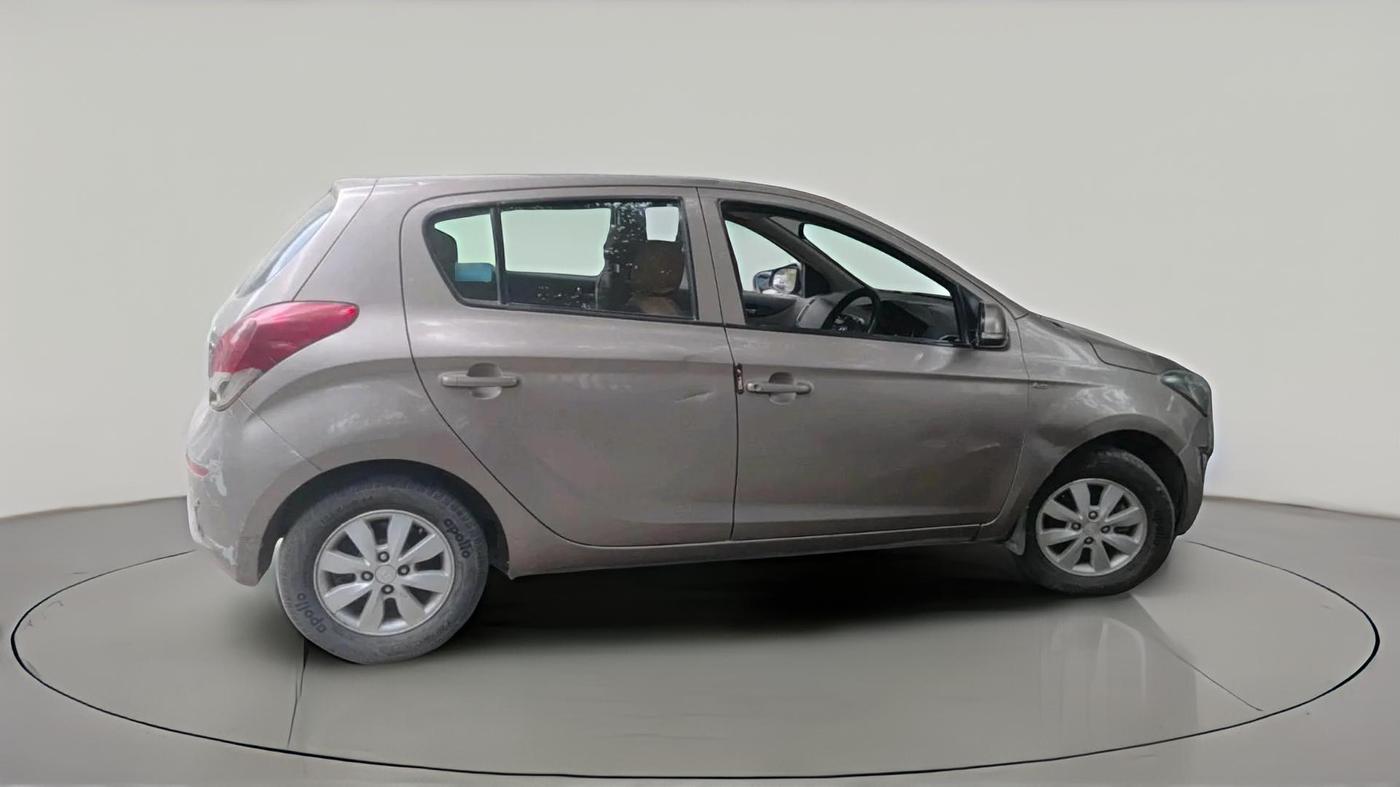 2012 Hyundai i20 SPORTZ 1.4 AT, Petrol, Automatic, 62,999 km, exterior