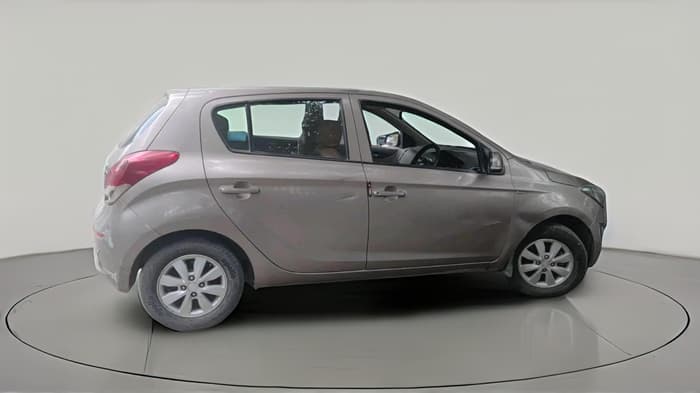 2012 Hyundai i20 SPORTZ 1.4 AT, Petrol, Automatic, 63,000 km, exterior