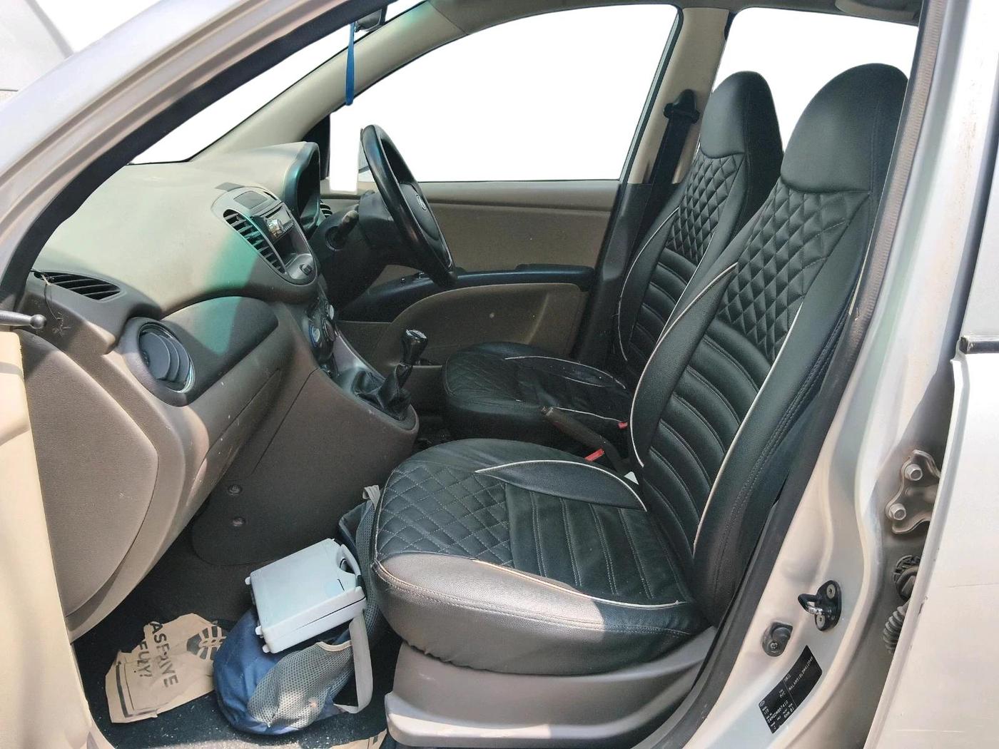 2013 Hyundai i10 MAGNA 1.1, CNG, Manual, 1,14,665 km, interior