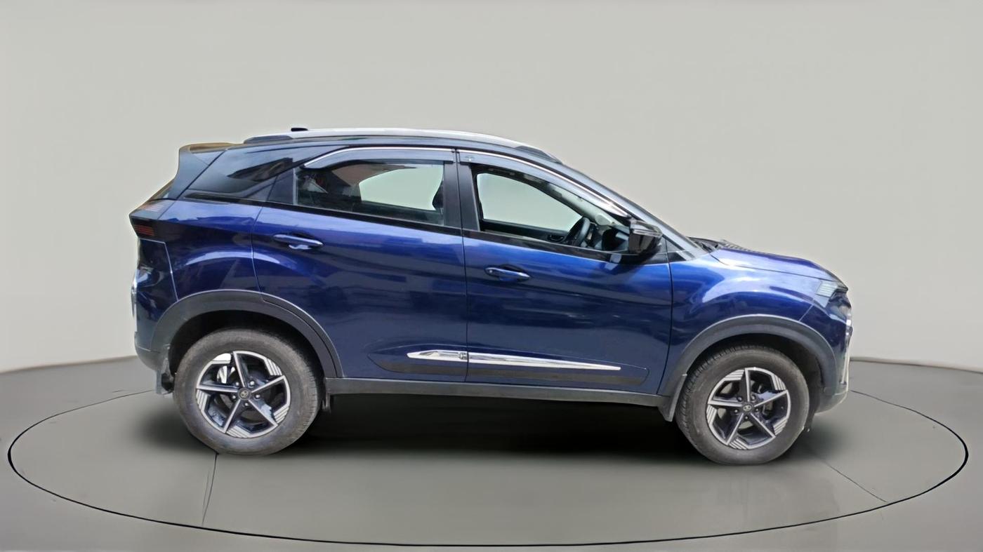 2025 Tata NEXON CREATIVE PLUS 1.2 REVOTRON 7 DCA, Petrol, Automatic, 9,084 km, exterior